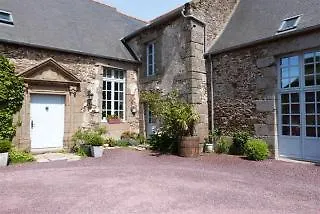 בית הארחה La Metairie-du-vauhariot - Vue Et Mont Saint Michel - Piscine Chauffee - Acces Gr34 קאנקל